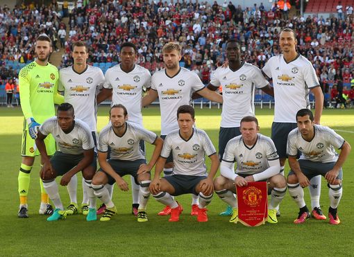 激烈比拼中 激烈比拼中